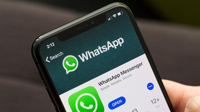 WhatsApp පාවිච්චි කරන්නත් මුදල් ගෙවන්න වෙයිද?